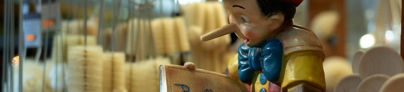 Replicas – when one marionette just wasn´t enough