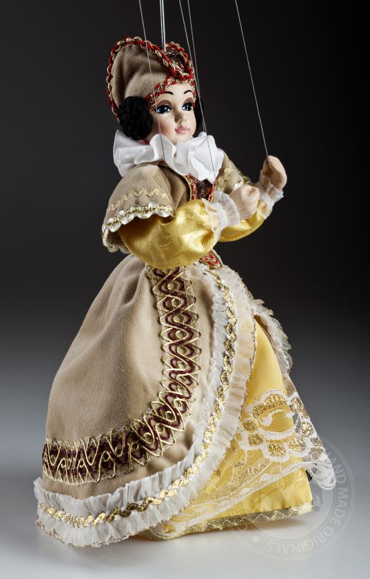 Court Lady Elizabeth - A charming marionette puppet in classy dresses