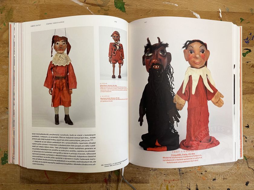 Umění loutky – výpravná kniha o jedinečné sbírce Marie a Pavla Jiráskových