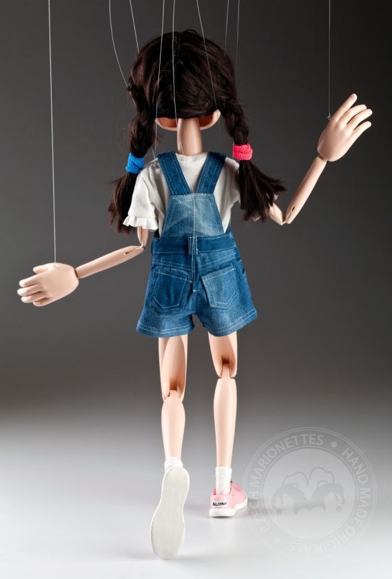 Portrait marionnette de petite fille mignonne - 60 cm