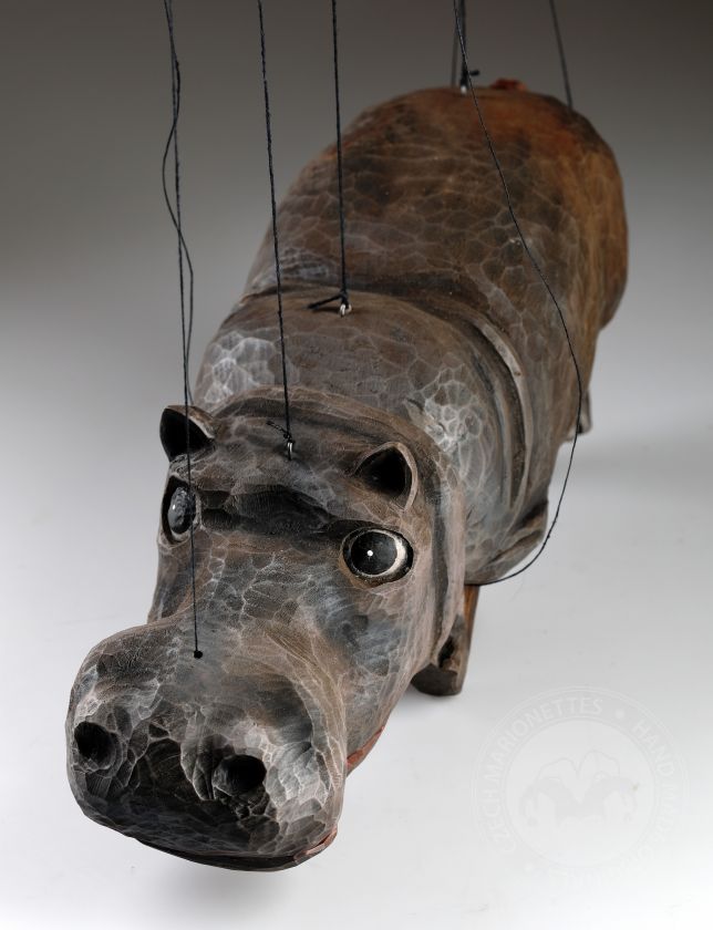Marionnette hippopotame sculptée en bois