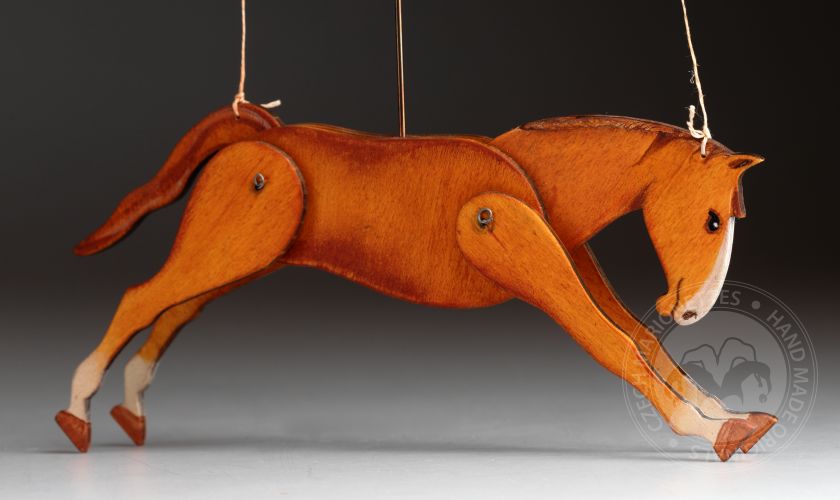 Koník ryzák - dekorativní loutka
