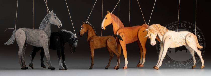 Roan Horse - Marionnette décorative en bois