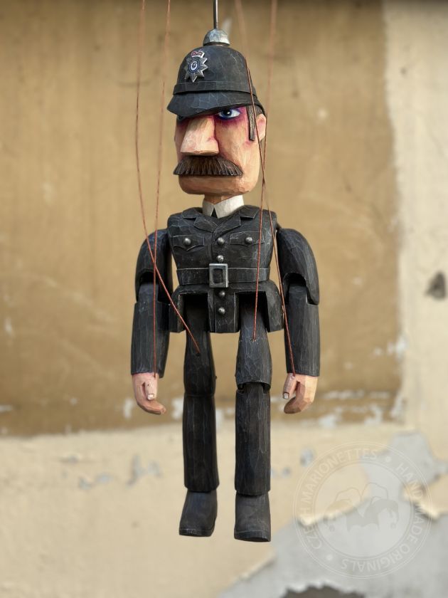 Polizist - Tschechische Marionette aus Holz