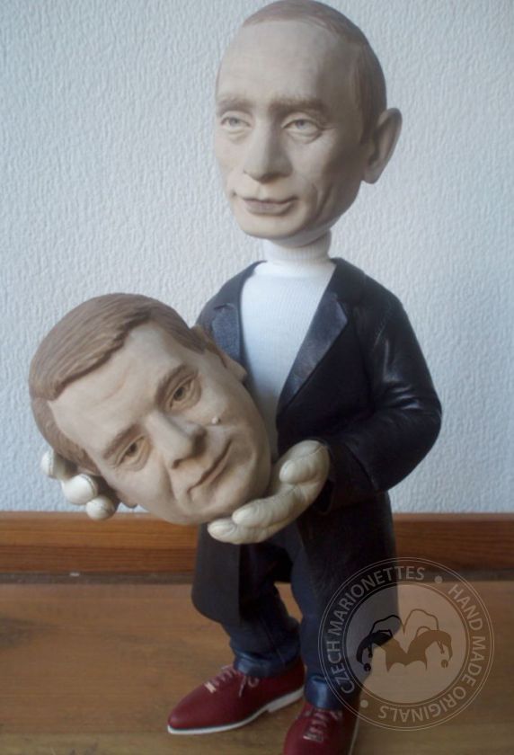 Vladimir Putin – Puppe auf Bestellung