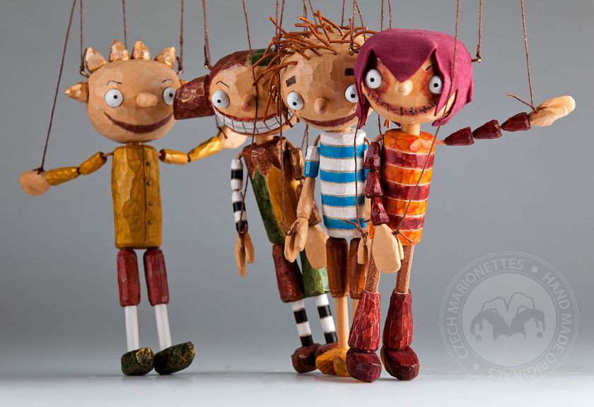Four Schoolmates by Czech Marionettes