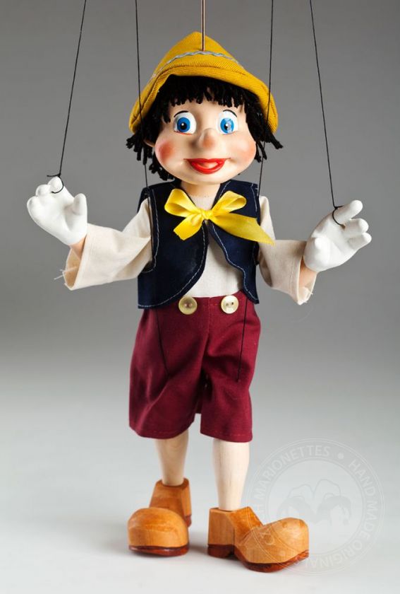 Marionetta del giovane Pinocchio