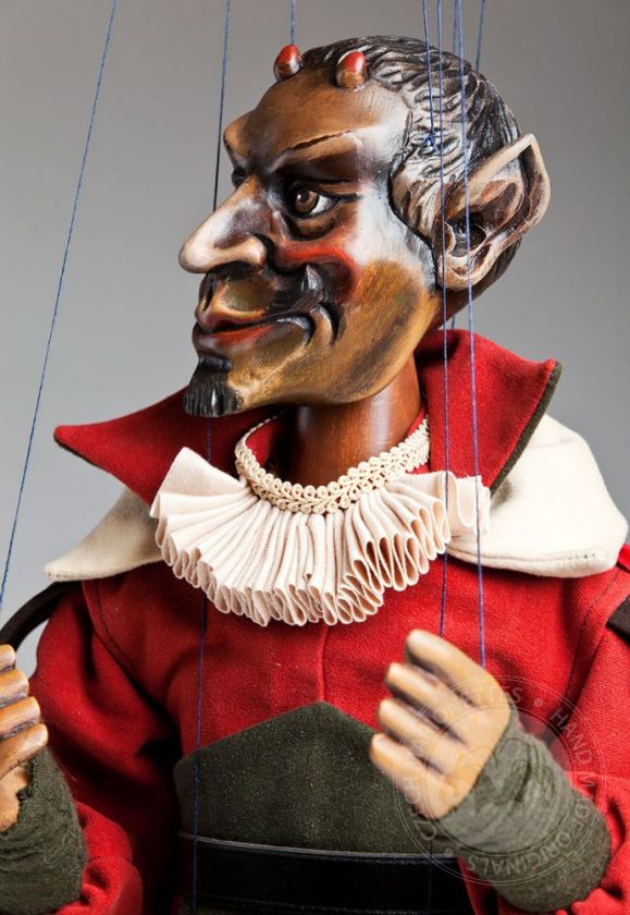 Die Marionette von Prager Luzifer