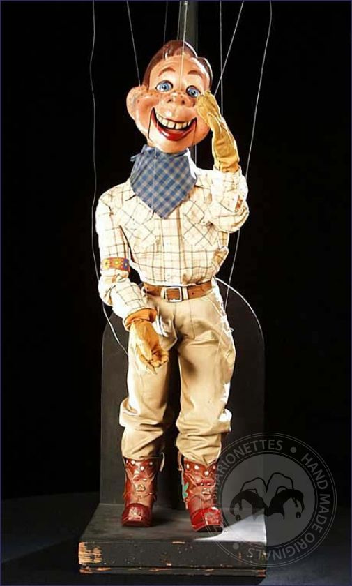 Howdy Doody - Une réplique d'une célèbre marionnette américaine réalisée sur commande