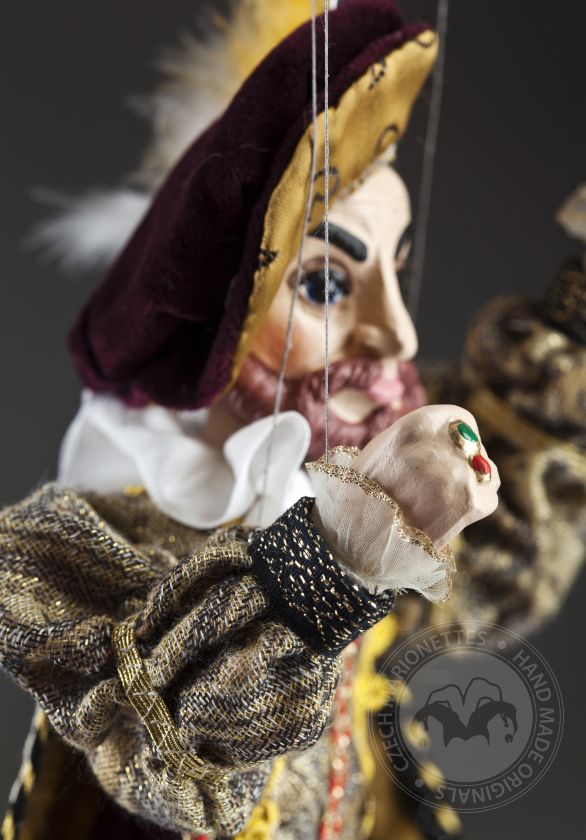 King Rudolf - a fairy-tale marionette