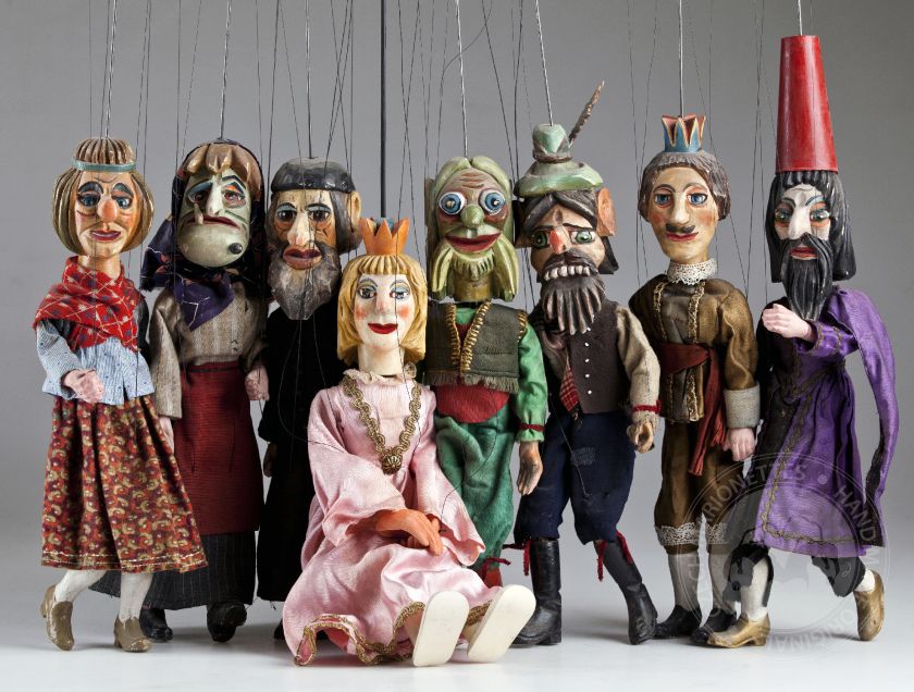 Lada Collection - marionnettes antiques