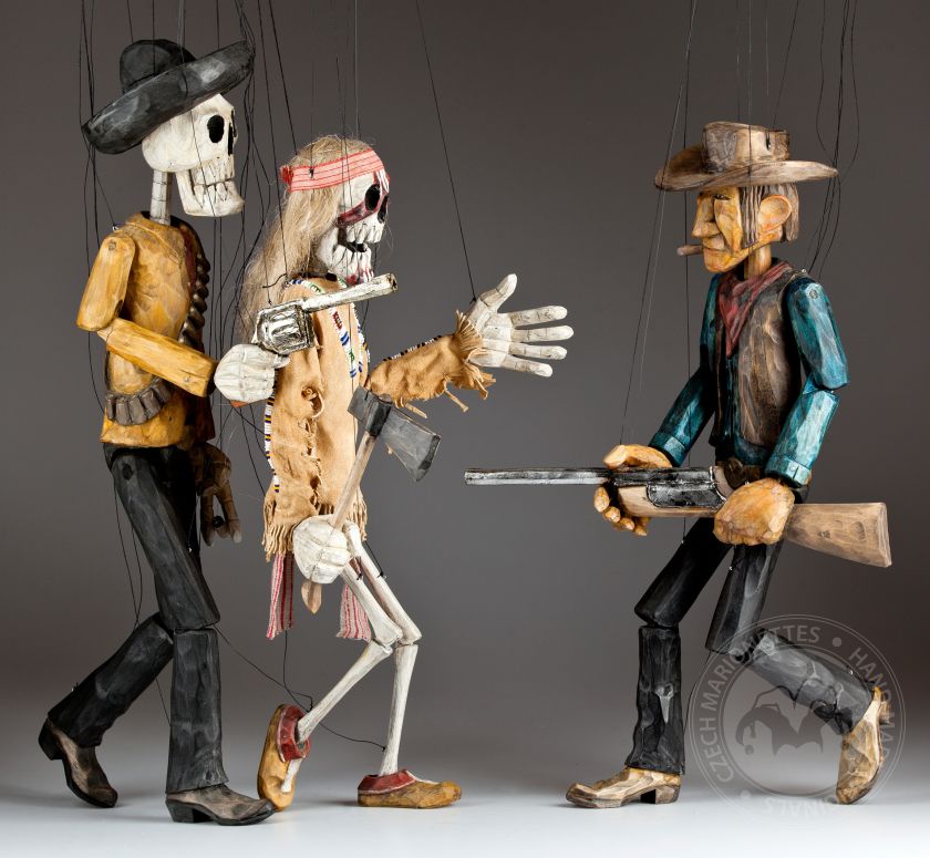 Might is right - collection of 3 marionettes