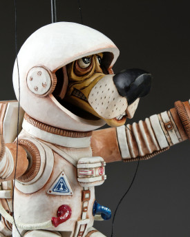 Marionnette en bois sculptée à la main Dogstronaut