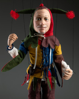 Mittelalterlicher Mann in einem Narrenkostüm - Marionette nach Maß