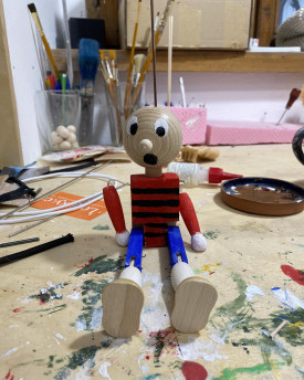Assemble and decorate your own mini wooden marionette