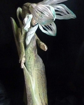 Blumenfee - Holzgeschnitzte Marionette