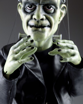 Frankenstein spooky marionette