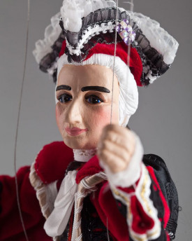 Wolfgang Amadeus Mozart – loutka v nádherně zpracovaném kostýmu