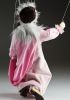 foto: Belle Cendrillon - une marionnette dans une robe rose avec un voile