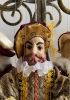 foto: Marionnette Comtesse Marie - belle brune avec un chapeau approprié