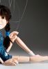 foto: Portrait marionnette de petite fille mignonne - 60 cm