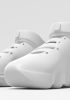 foto: Lebron James, modèle 3D d'une chaussure "blanches" pour marionnette 100cm