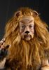 foto: Feiger Löwe – Marionette aus dem Film „Der Zauberer von Oz“