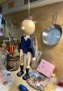 foto: Assemblare e decorare la propria mini marionetta di legno