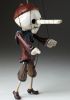 foto: Superstar Pinocchio als Skelett - eine Holzpuppe mit originellem Aussehen